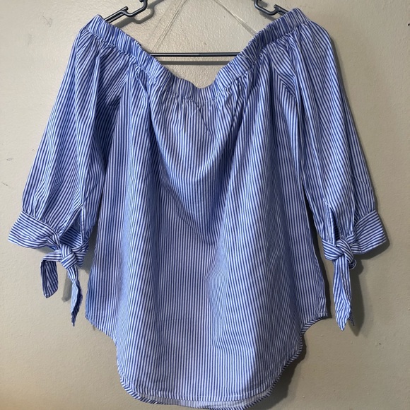 Blouse - Picture 2 of 2